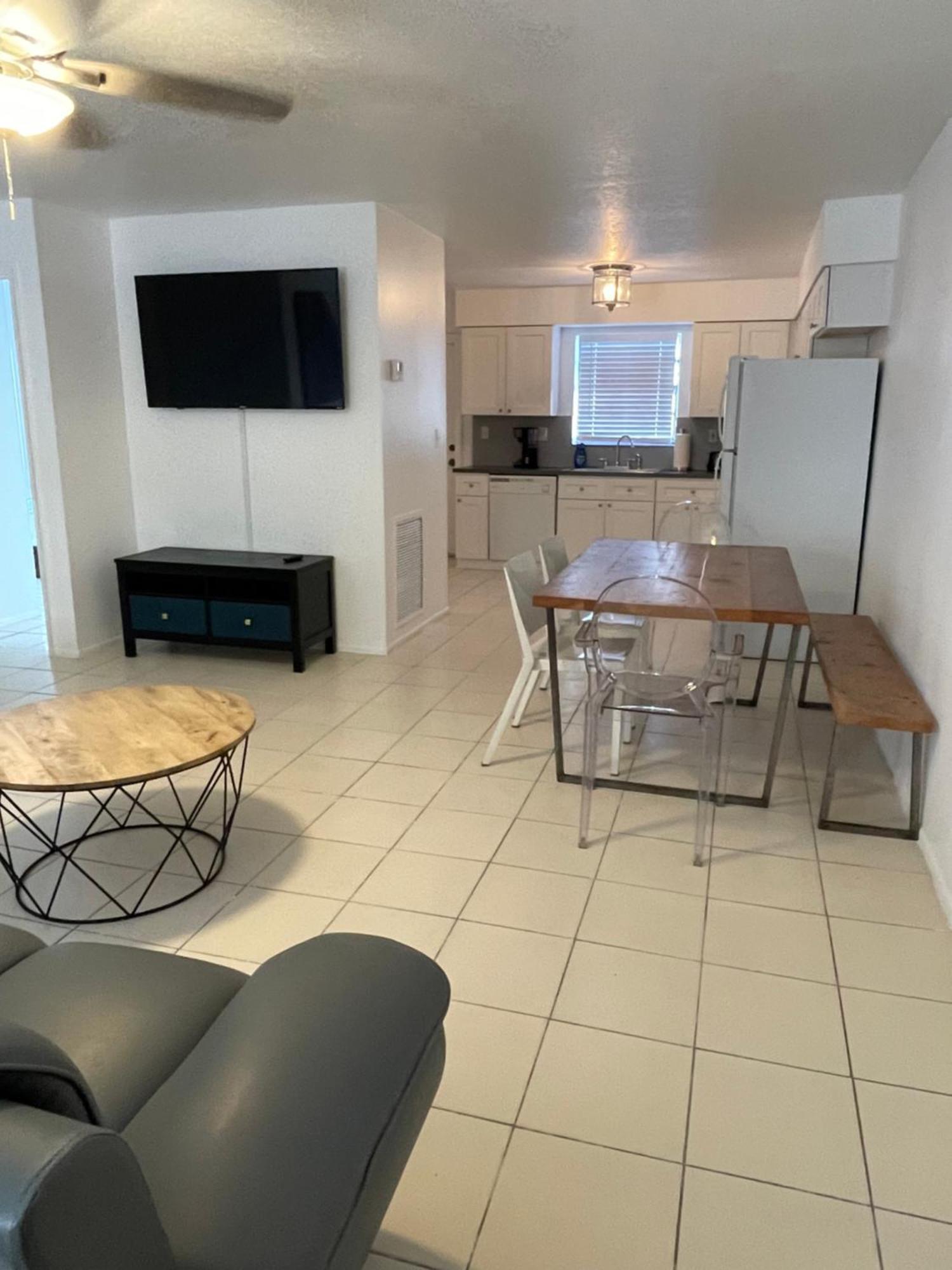 Cozy Downtown Apartments On Water Fort Lauderdale Exterior foto